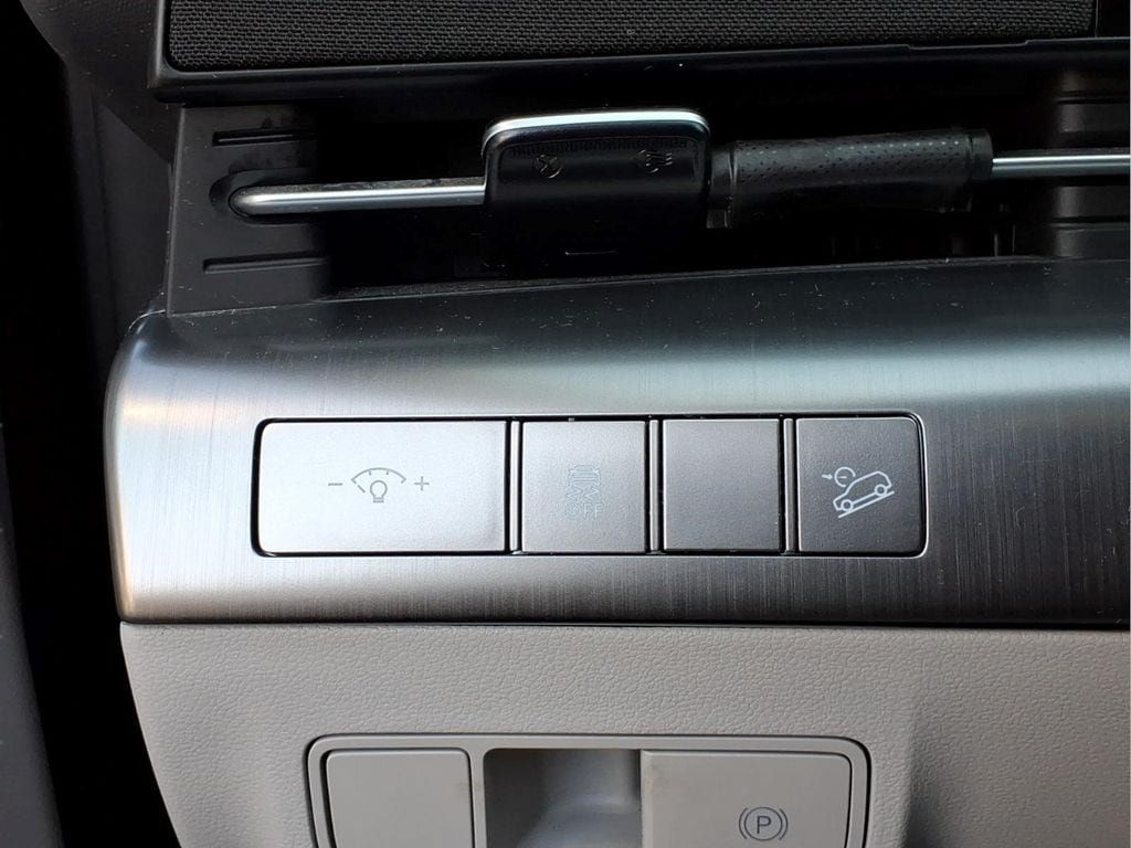 Used 2026 Hyundai Kona SEL Sport FWD image 20