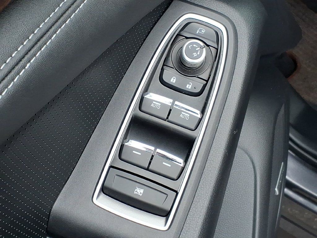 Used 2024 Subaru Ascent Touring AWD/4WD image 11