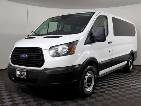 Used 2019 Ford Transit 150 XL RWD image 2
