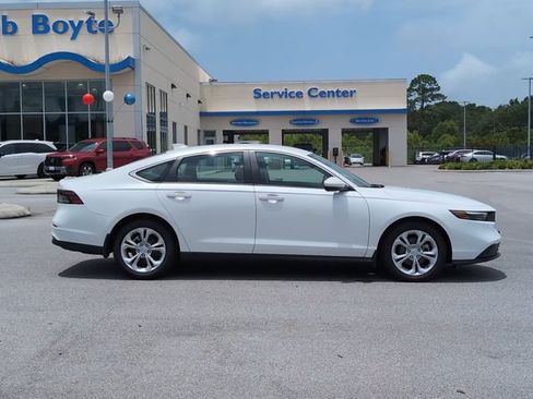 Certified 2025 Honda Accord LX image 2