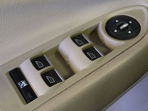 Used 2016 Ford Escape Titanium w/ Equipment Group 301A image 27