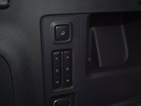 Used 2025 Ford Expedition Platinum w/ Stealth Performance Package image 43