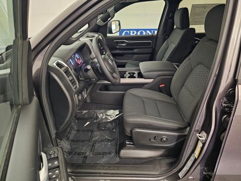 New 2026 RAM 1500 Big Horn AWD/4WD image 12