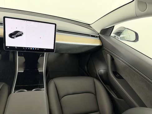Used 2018 Tesla Model 3 Long Range RWD image 49