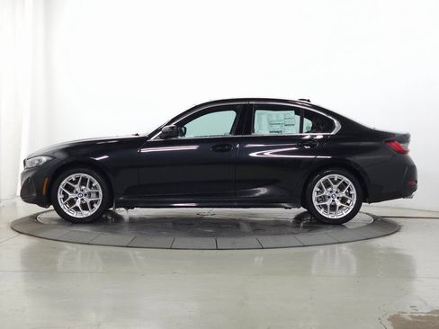 Used 2026 BMW 330i xDrive Sedan w/ Premium Package AWD/4WD image 4