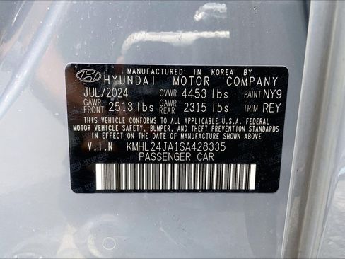 Used 2025 Hyundai Sonata SE FWD image 33