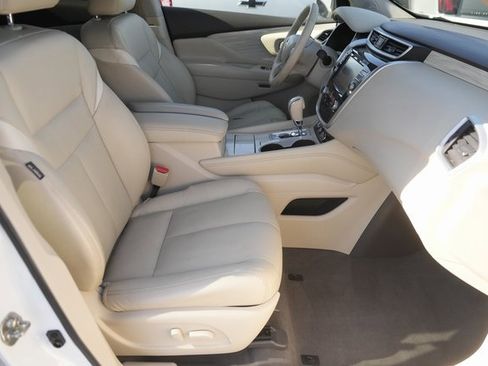 Used 2017 Nissan Murano Platinum w/ Platinum Technology Package image 19