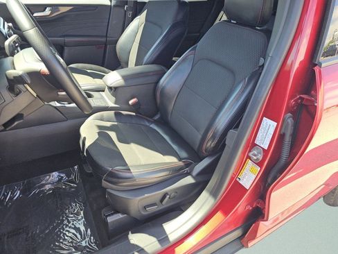 Used 2024 Ford Escape ST-Line AWD/4WD image 6