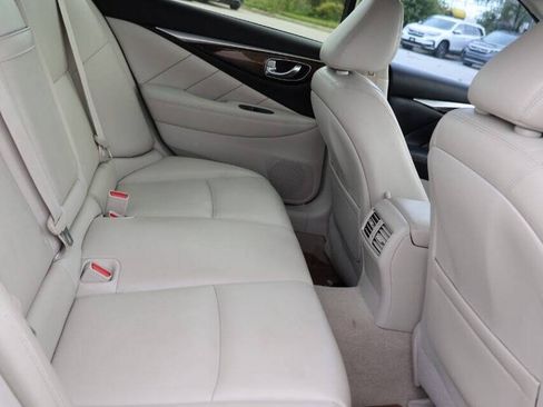 Used 2019 INFINITI Q50 Luxe AWD/4WD image 16