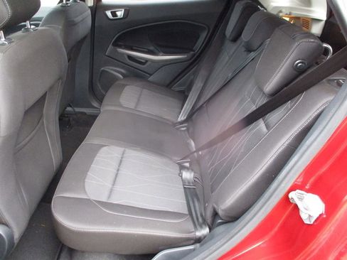 Used 2019 Ford EcoSport SE w/ SE Convenience Package image 9