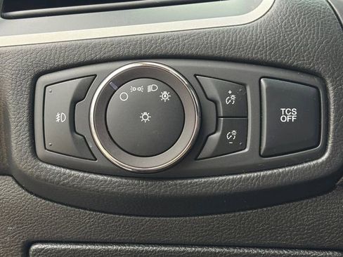 Used 2019 Ford Edge SEL w/ Equipment Group 201A image 5