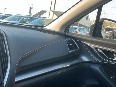 Certified 2023 Subaru Crosstrek 2.5i Limited w/ Moonroof Package image 19