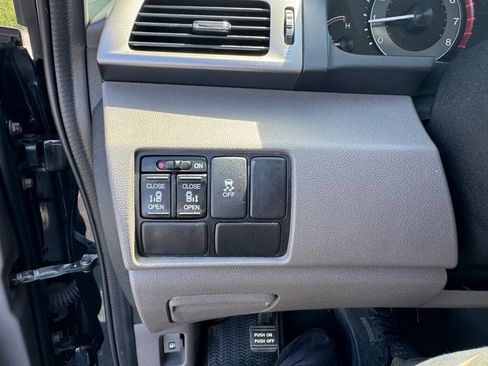 Used 2016 Honda Odyssey EX image 24