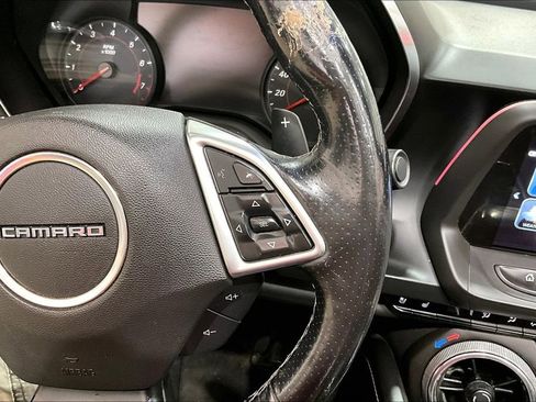 Used 2017 Chevrolet Camaro SS RWD image 19