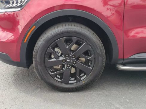 Used 2022 Kia Sorento S AWD/4WD image 11