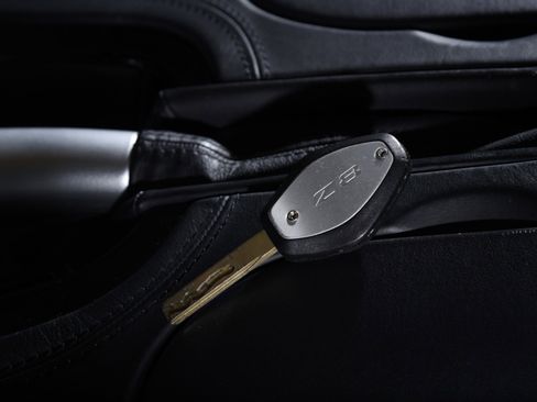 Used 2002 BMW Z8 image 20