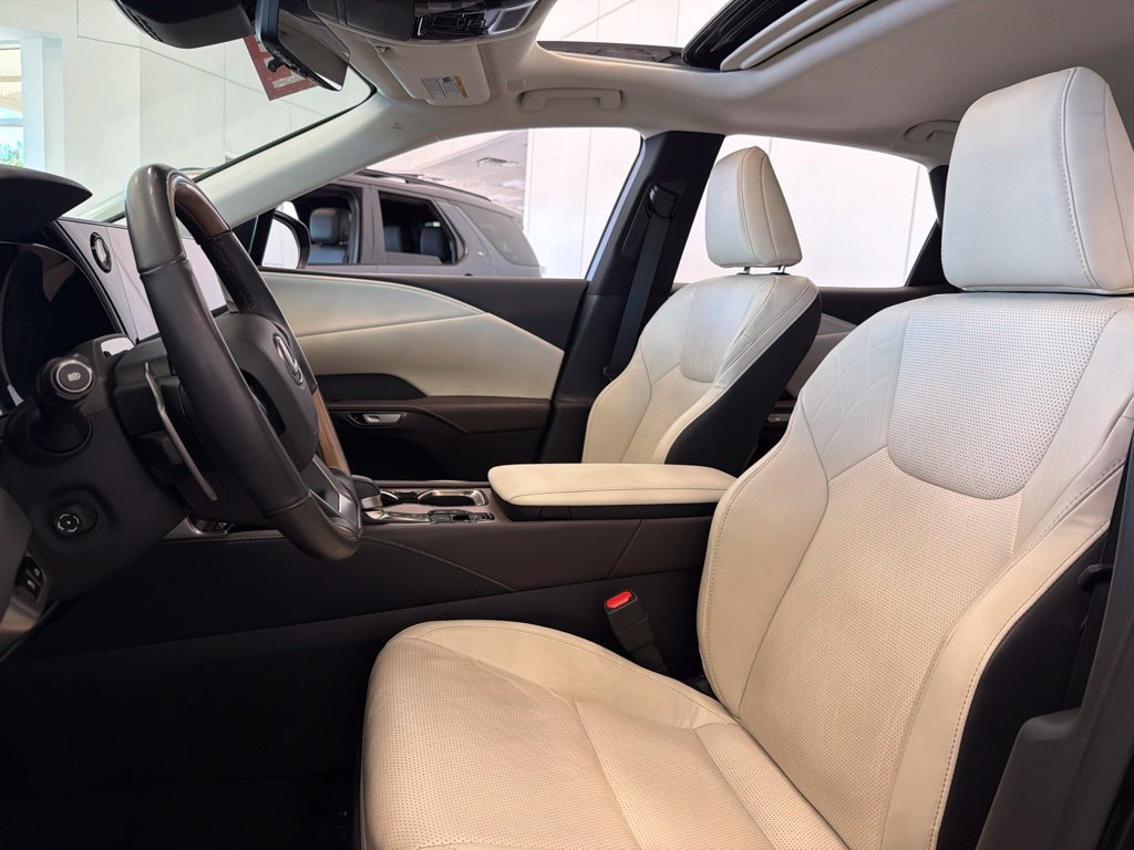 Used 2024 Lexus RX 350 Premium Plus w/ Convenience Package AWD/4WD image 20