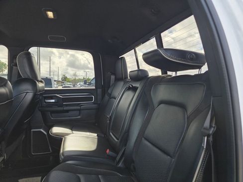 Used 2020 RAM 3500 Laramie image 16