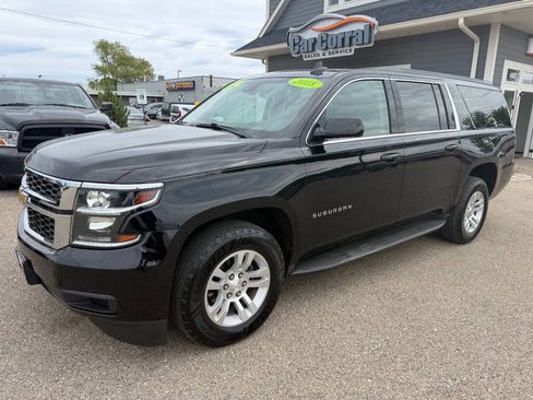 Used 2018 Chevrolet Suburban LT AWD/4WD image 1