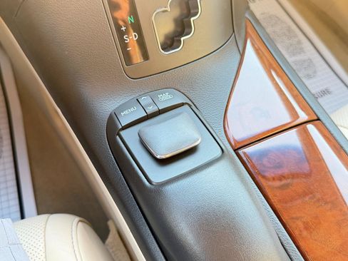 Used 2014 Lexus RX 350 AWD w/ Navigation Package image 25