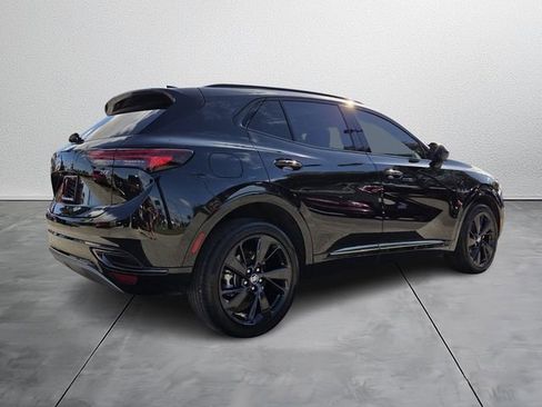 Used 2023 Buick Envision Essence w/ Sport Touring Package AWD/4WD image 4
