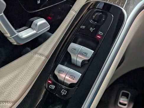 Used 2021 Mercedes-Benz S 580 4MATIC Sedan image 17