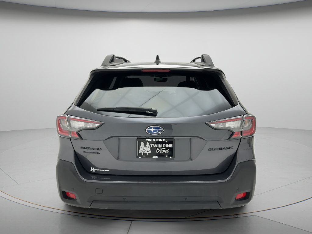 Used 2025 Subaru Outback Onyx Edition AWD/4WD image 7