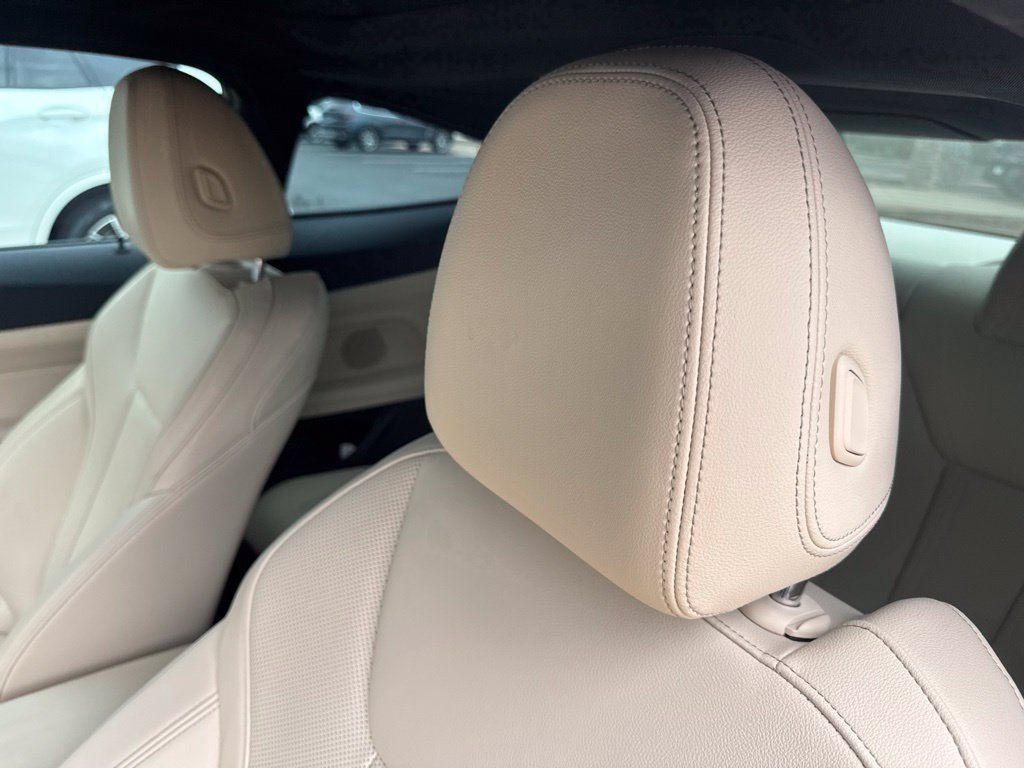 Used 2022 BMW 430i Coupe w/ Premium Package 2 RWD image 7