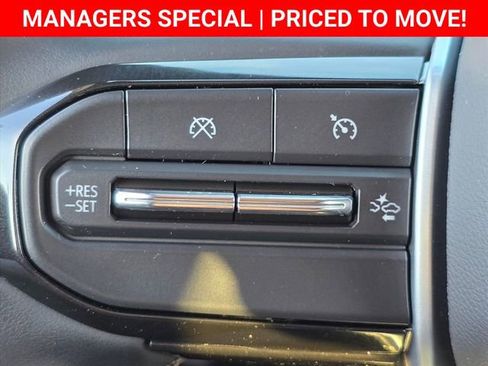 New 2025 Chevrolet Colorado LT w/ LT Convenience Package image 27