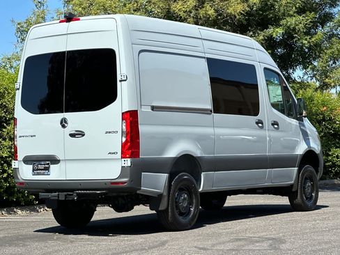New 2026 Mercedes-Benz Sprinter 2500 image 3