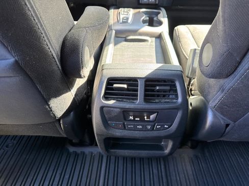 Used 2022 Honda Pilot Sport image 33