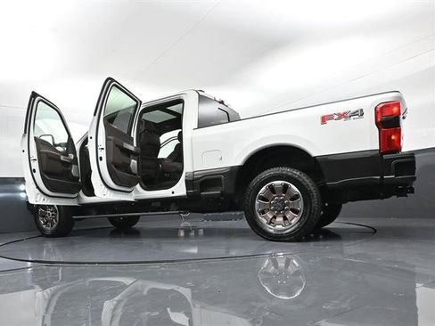 Certified 2024 Ford F250 King Ranch AWD/4WD image 47
