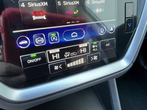 Certified 2024 Subaru Crosstrek 2.0i Premium image 24