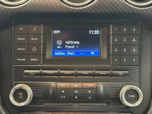 Used 2018 Ford Mustang Convertible image 34