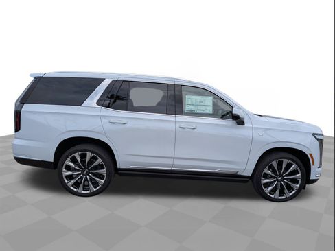 New 2026 Cadillac Escalade Luxury w/ Touring Package AWD/4WD image 3