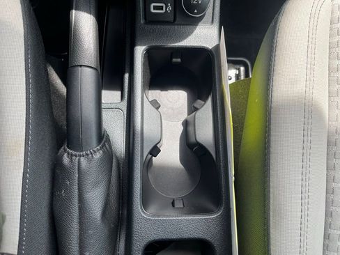 Used 2019 Ford Transit Connect XLT FWD image 12