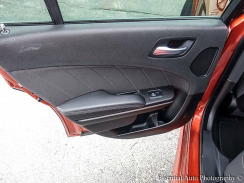 Used 2022 Dodge Charger Scat Pack RWD image 20