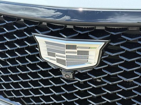 New 2026 Cadillac Escalade ESV Platinum Sport w/ LPO, ONYX Package AWD/4WD image 7