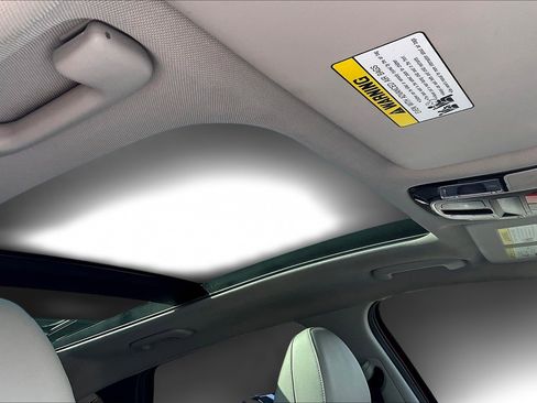 Used 2023 Hyundai Tucson Limited image 26