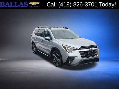 Used 2023 Subaru Ascent Limited AWD/4WD image 2