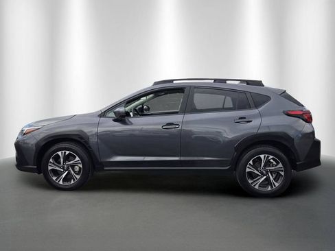 Used 2025 Subaru Crosstrek 2.5i Premium AWD/4WD image 4