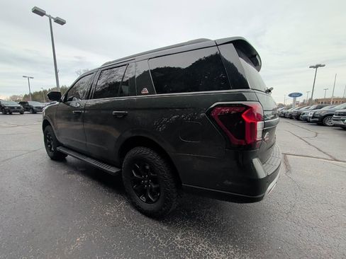 Used 2022 Ford Expedition Timberline image 5