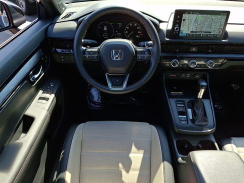 Used 2023 Honda CR-V Sport Touring image 10