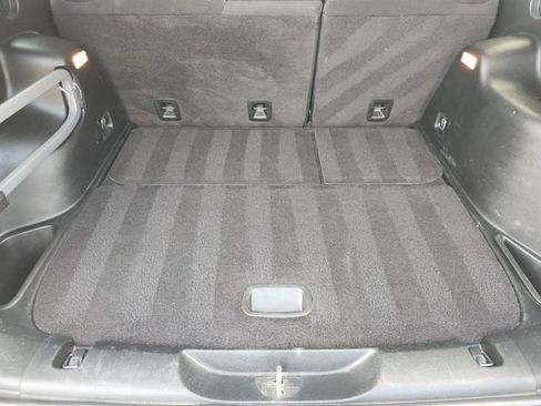 Used 2017 Jeep Cherokee Latitude FWD image 28