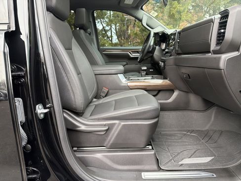 Used 2024 Chevrolet Silverado 1500 RST w/ All Star Edition Plus image 33