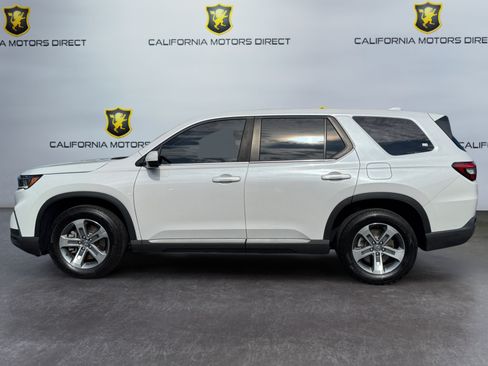 Used 2024 Honda Pilot EX-L image 2