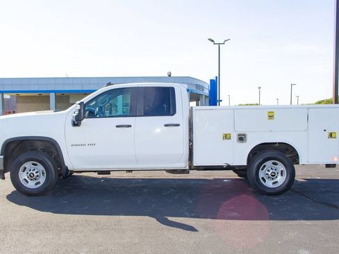 Used 2022 Chevrolet Silverado 2500 W/T w/ WT Convenience Package RWD image 5