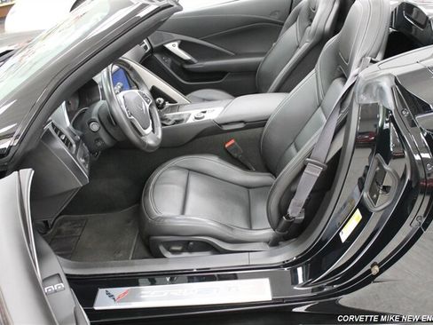 Used 2014 Chevrolet Corvette Stingray Convertible RWD image 24