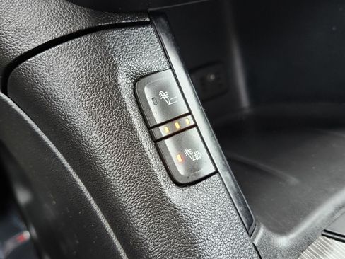 Used 2019 GMC Acadia SLT image 9