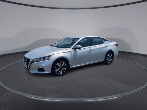 Used 2022 Nissan Altima 2.5 SV AWD/4WD image 5